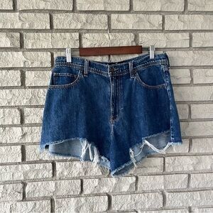 Hollister Darkwash Ultra-High Rise Relaxed Vintage 
Cut Off Denim Shorts 15/32